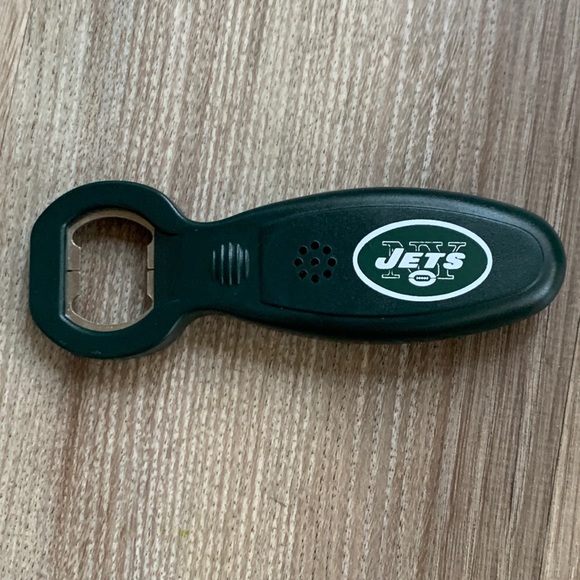 Jets Bottle Opener Vintage Logo Collectible - Picture 1 of 3